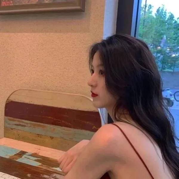 泪洒女人花